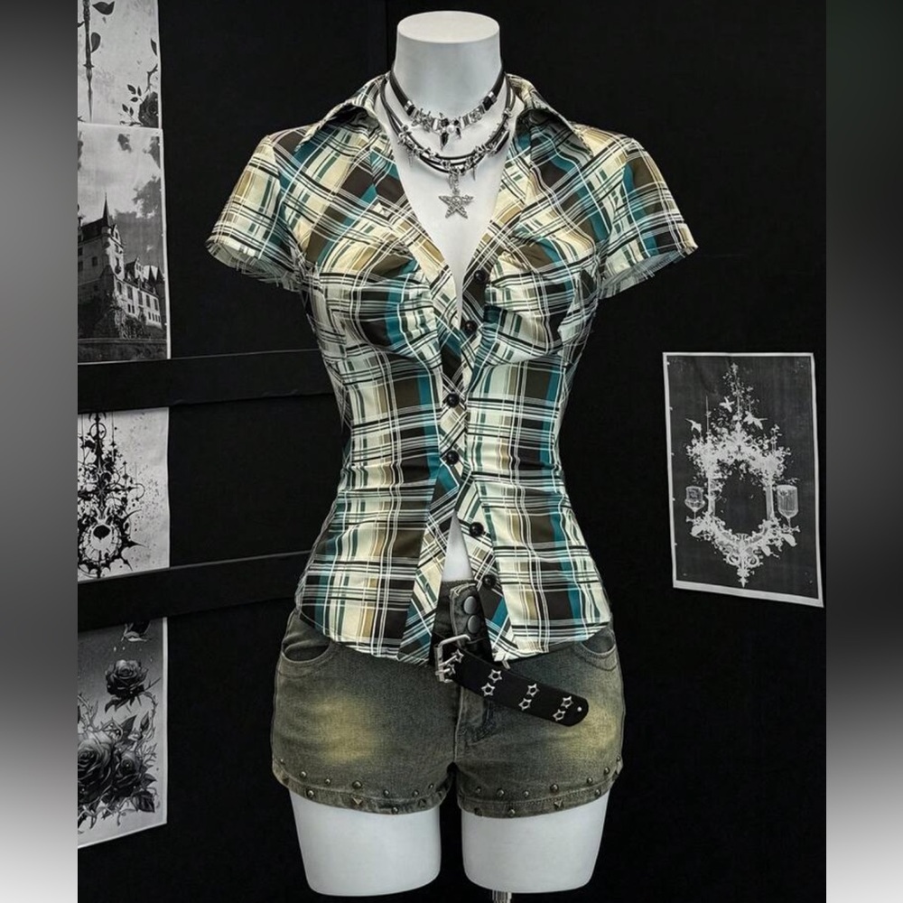 Short Sleeve Plaid Ruffle Button-Up Blouse - Picture 11 of 16
